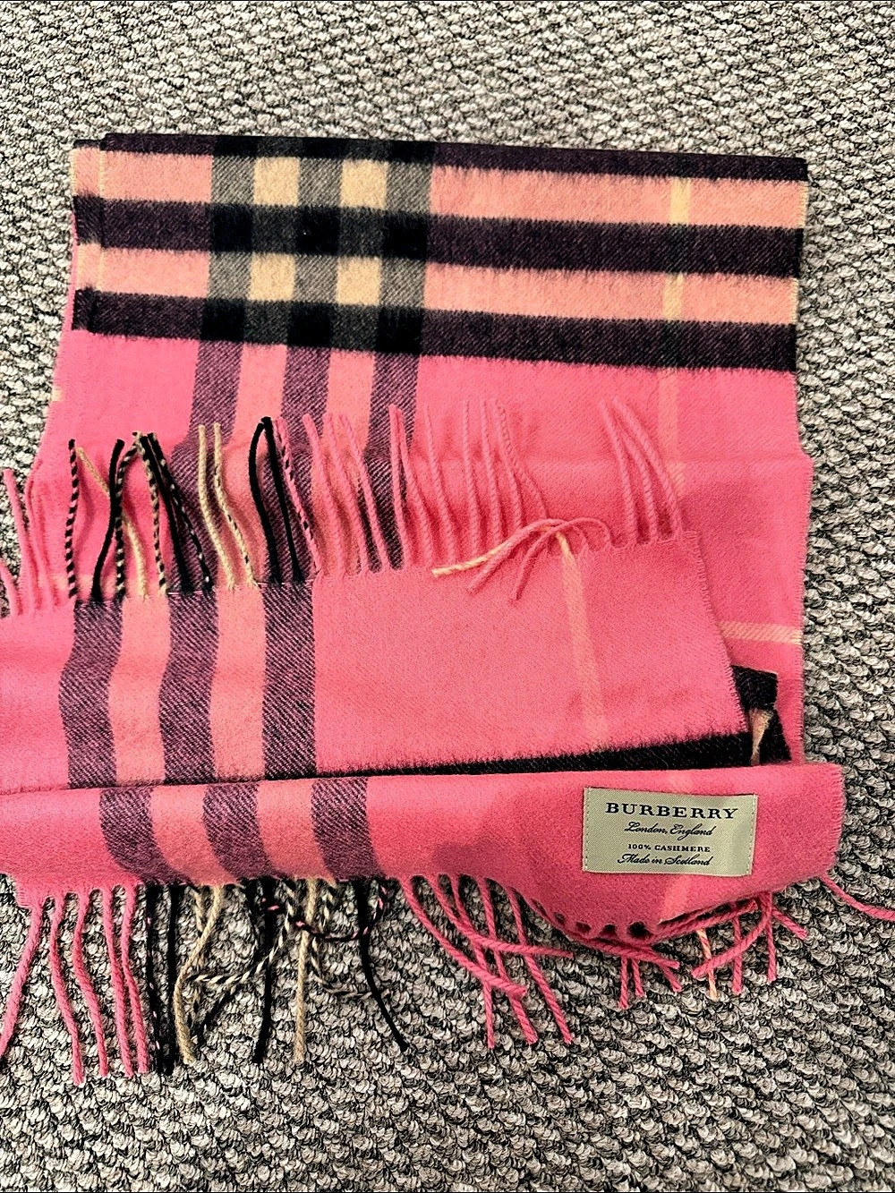 Burberry Classic Check Cashmere Scarf Pink & Black